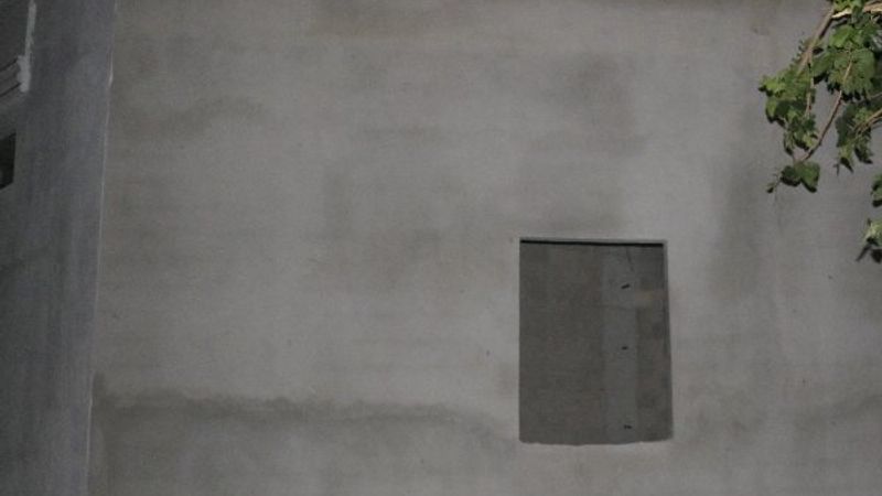 Adana'da hırsız, polisten kaçarken ayağını kırdı