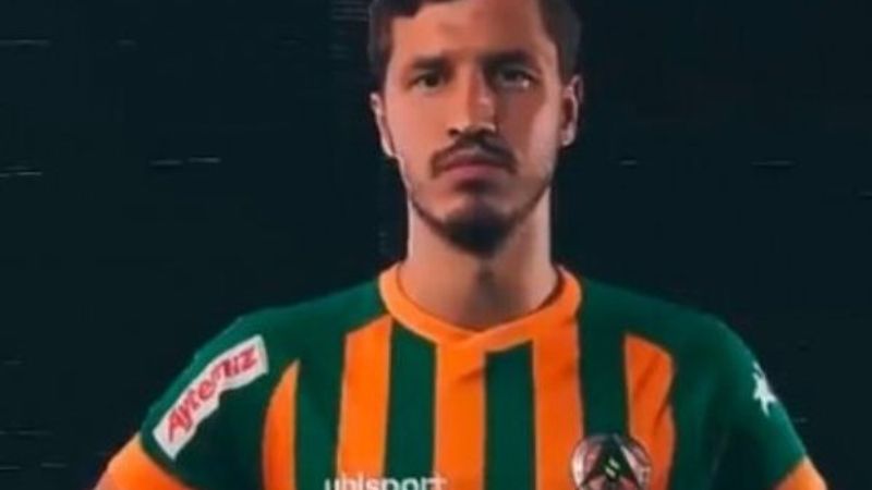 Alanyaspor yeni sezon formalarını tanıttı
