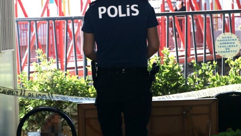 İzmir'de köprü altından erkek cesedi çıktı