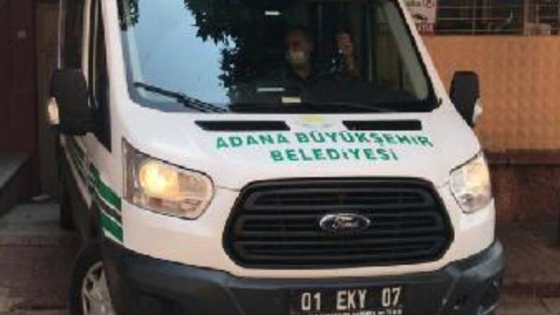 Adana'da, tartıştığı akrabasını yumruk darbesiyle öldürdü