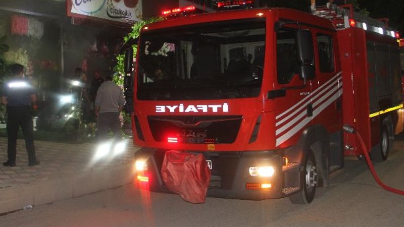 Elazığ'da bir iş yerinde yangın çıktı