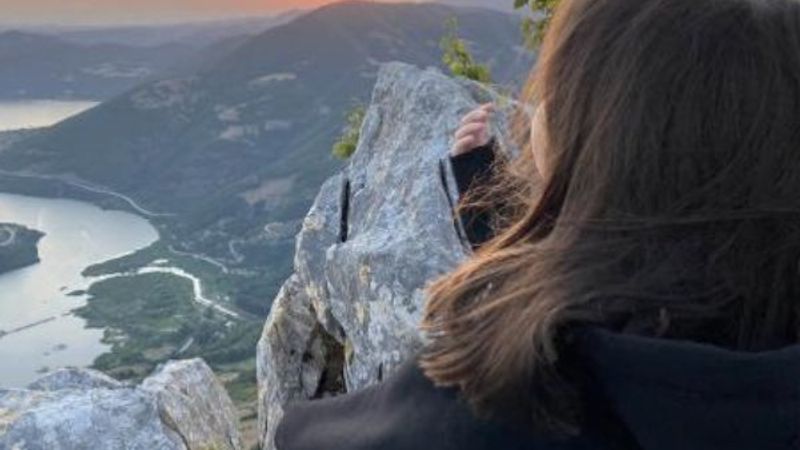 Güneşin doğuşunu, Yün Dağı'ndan izliyorlar