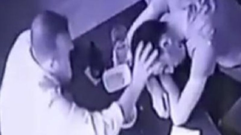 Zeytinburnu'nda, sarhoş olan arkadaşının cüzdanını çaldı