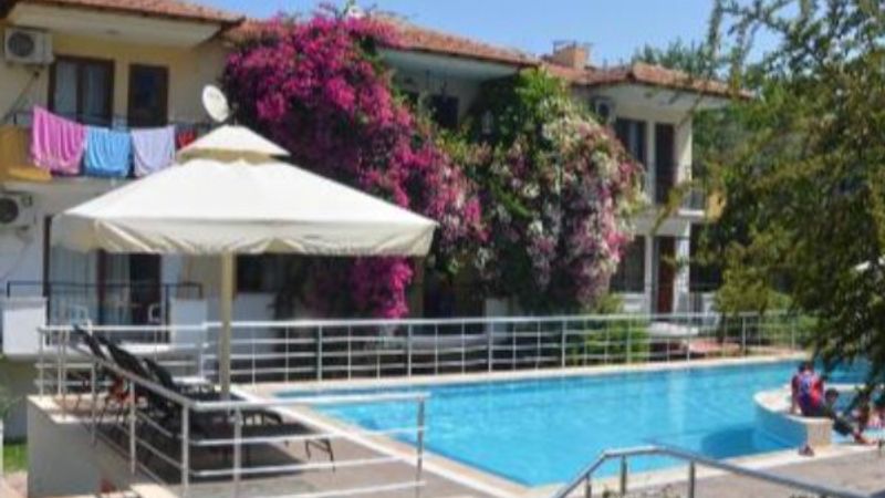 Kuşadası ve Marmaris'te yazlık kiraları dudak uçuklatıyor