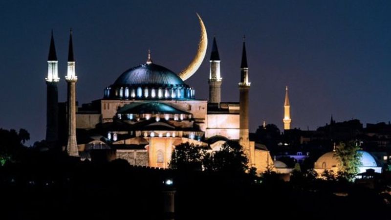 Ayasofya 24 saat açık kalacak