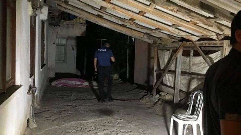 Antalya'da balkondan düşen kişi hayatını kaybetti