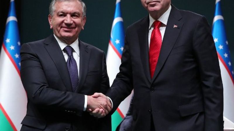 Erdoğan, Özbekistan Cumhurbaşkanı Mirziyoyev ile görüştü