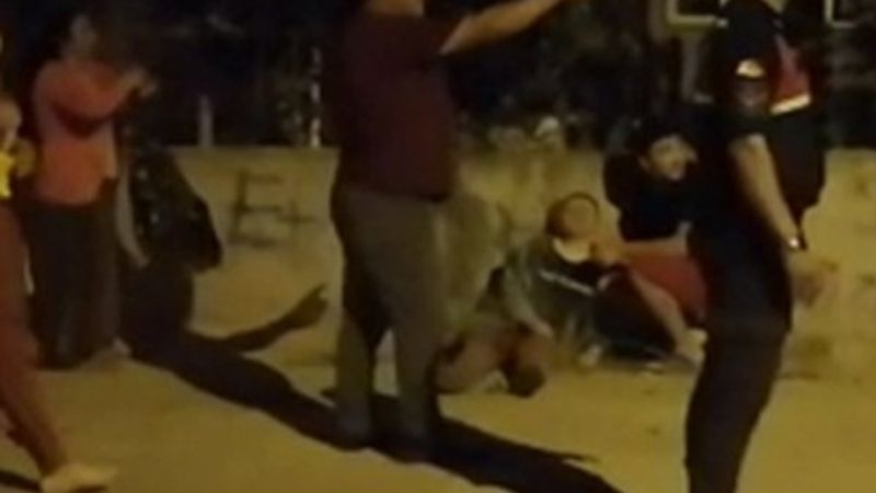 Tekirdağ'da eşini sokak ortasında dövdü