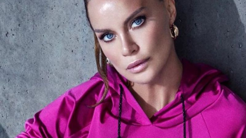 Ebru Şallı: Ölmemi istiyorlar