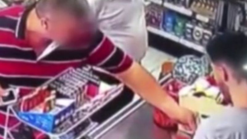 İstanbul'da tırnakçılık yöntemi ile marketten para çaldı