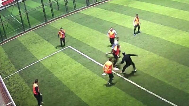 Halı sahalar 4 Ağustos'ta açılıyor