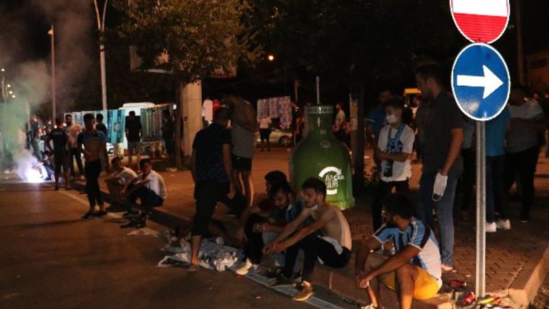 Final maçını kaybeden Adana Demirspor taraftarları ağladı