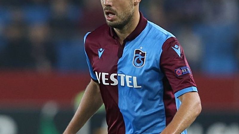 Emre Belözoğlu, Novak transferinde ısrarcı