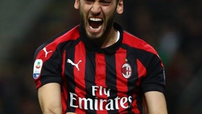 Çalhanoğlu salgın döneminde Milan'ı taşıdı