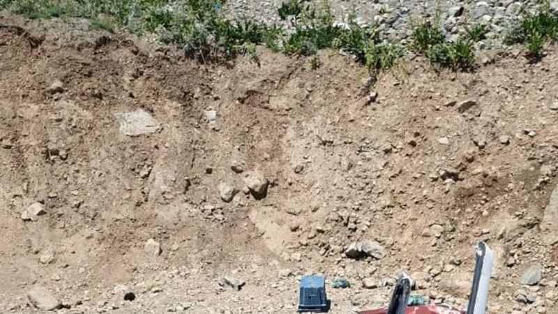 Hakkari'de pikniğe giden araç uçuruma devrildi