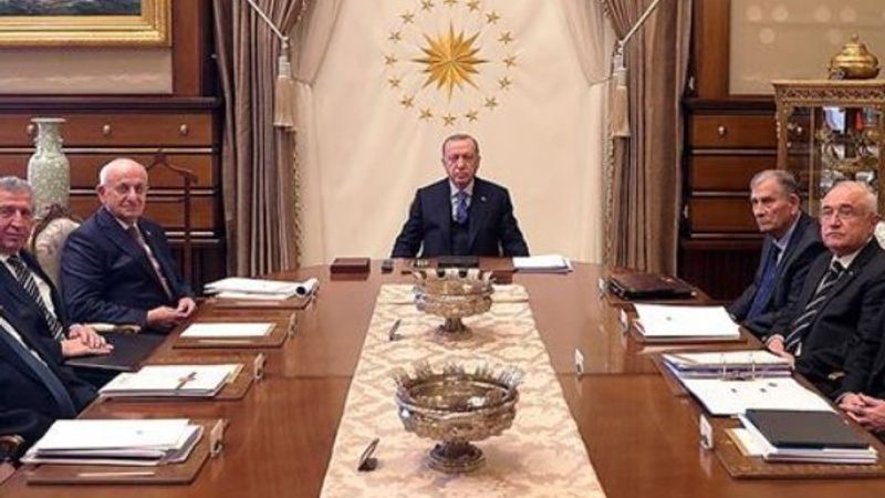 TDK, İngilizce tabelalara ilişkin rapor hazırladı