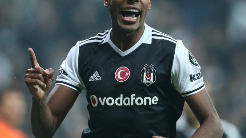 Marcelo'nun eşi: Yakında birlikte olacağız