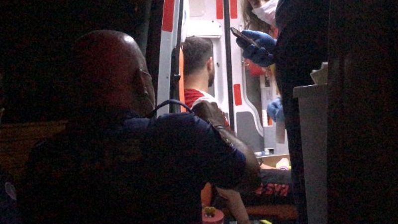 Bursa'da, eski sevgilisiyle görüşen genci bıçakladı