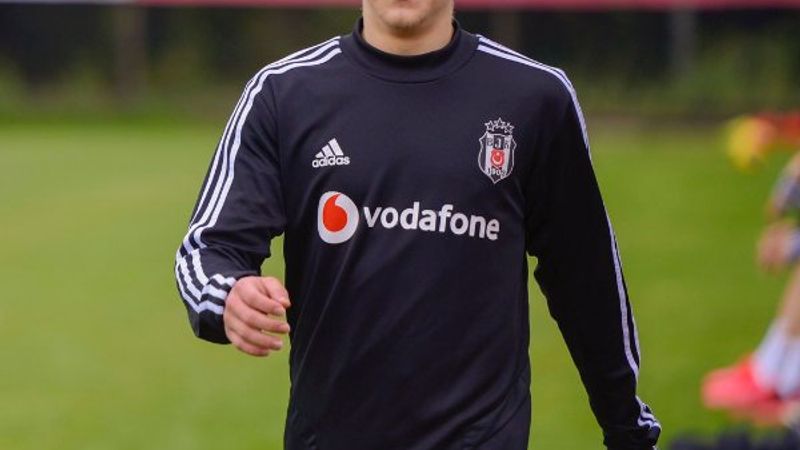 Rıdvan Yılmaz'a Stuttgart talip oldu