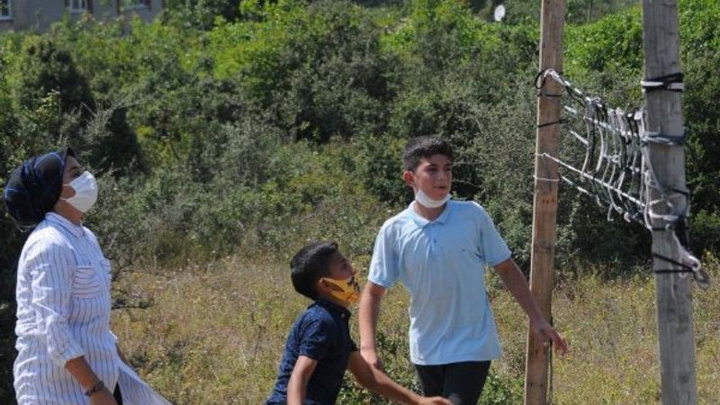 Kocaeli'de atık malzemeleri spor yapmak için kullandılar