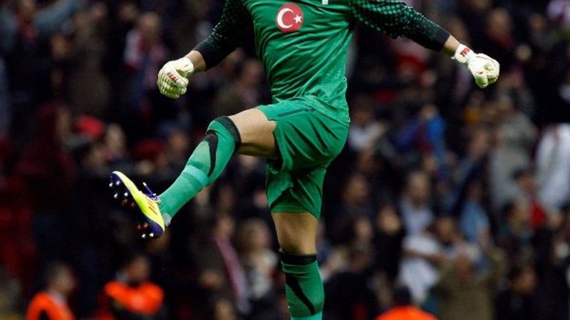 Göztepe, Sinan Bolat'ı istiyor