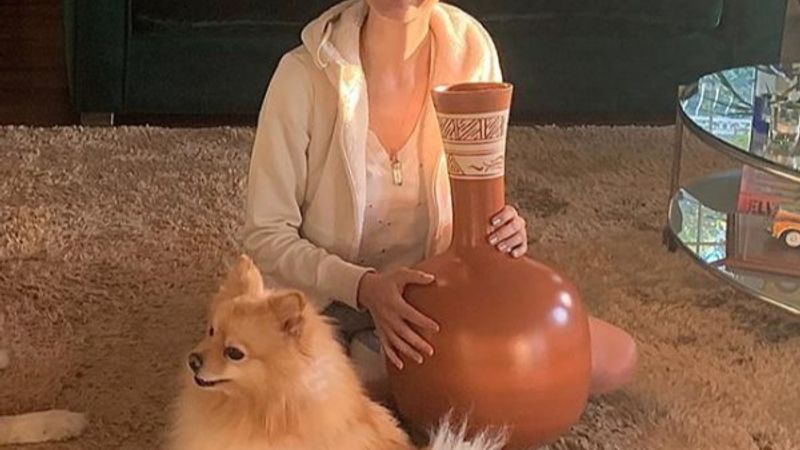 Beren Saat'ten mayolu paylaşım