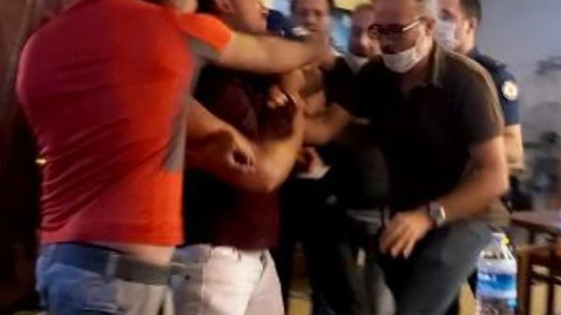 Bursa'da eğlence mekanında yumruklu kavga