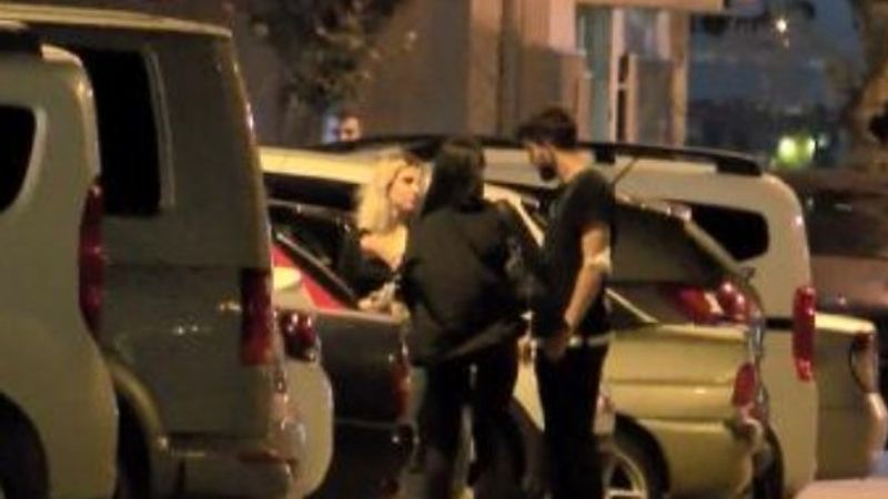 Kadıköy ve Bakırköy'de değnekçiler iş başında