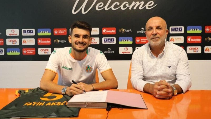 Fatih Aksoy Alanyaspor'da