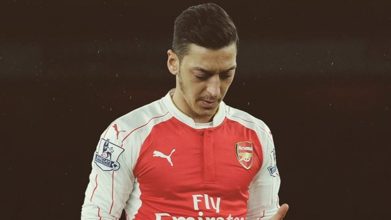 Mesut Özil: Keşke aynı şey Müslümanlar için de yapılsa