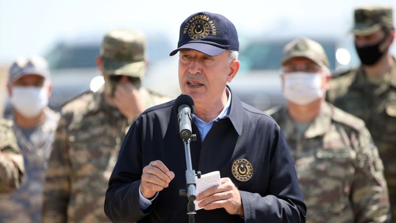 Bakan Akar: Ermenistan'a karşı Azerbaycan'ın yanındayız