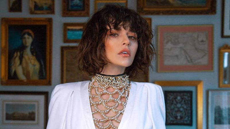 Gonca Vuslateri gıda zehirlenmesi yaşadı