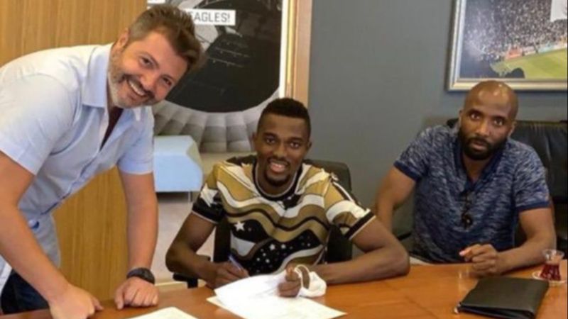 Bernard Mensah imzayı attı