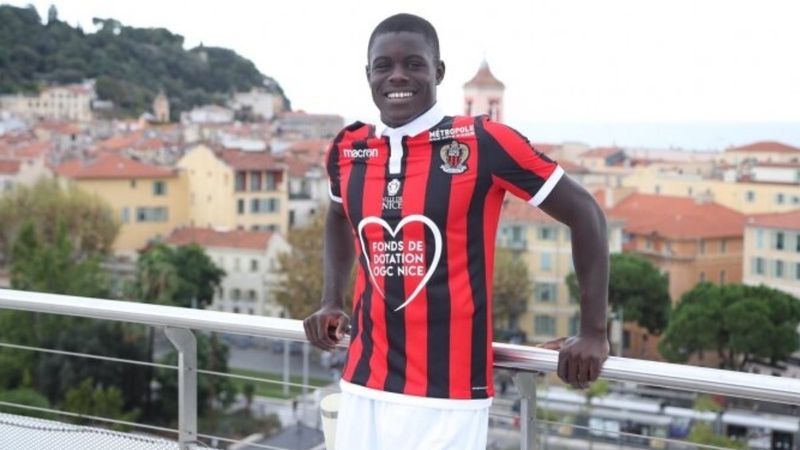 Fenerbahçe, Malang Sarr için beklemeye geçti