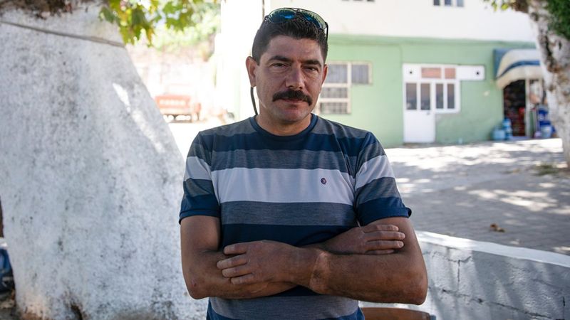 Türkiye'nin ilk çift kol nakilli Cihan Topal, kollarına gözü gibi bakıyor