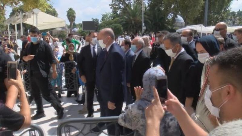 Cumhurbaşkanı Erdoğan Eyüpsultan Camii'nde