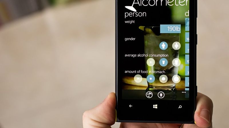 Akıllı telefonlar alkol tüketimini takip edebilecek