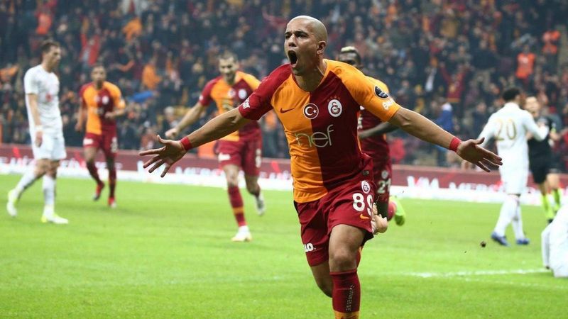 Feghouli maaşında indirime gitti