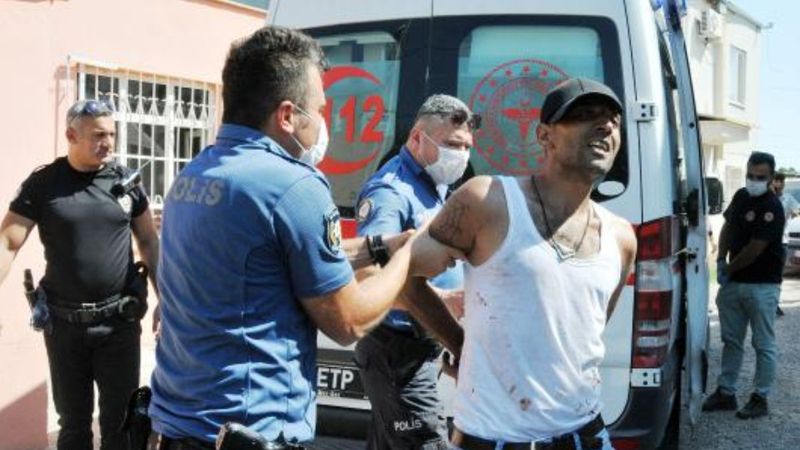 Antalya'da uyuşturucu bağımlısı oğlu evini yaktı