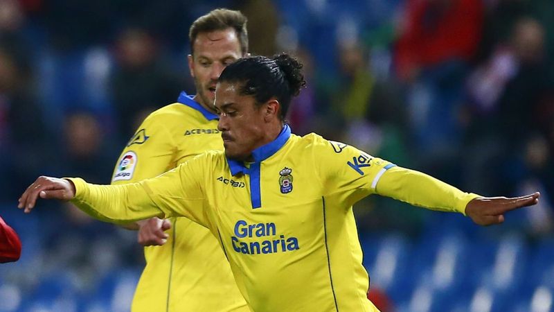 Fenerbahçe'nin yeni transferi Mauricio Lemos, İstanbul'a geliyor