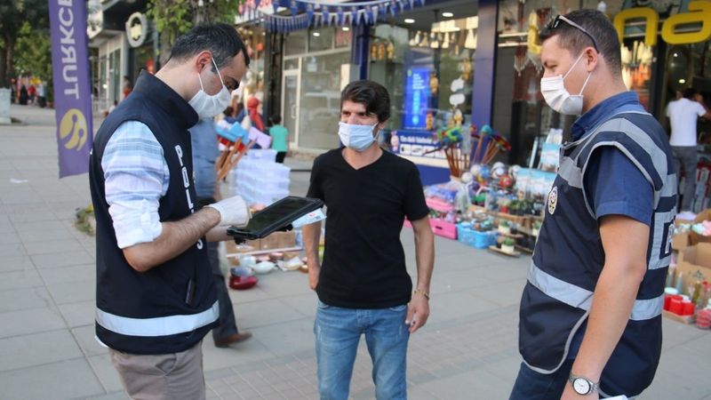 Türkiye'de 81 ilde güven ve huzur operasyonu