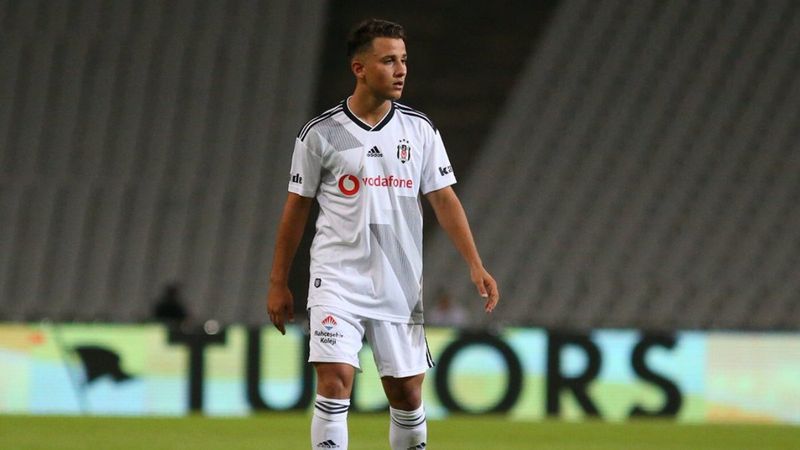 Beşiktaş üç genç oyuncusunu kiraladı
