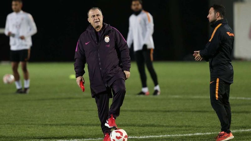 Fatih Terim acil transfer istedi