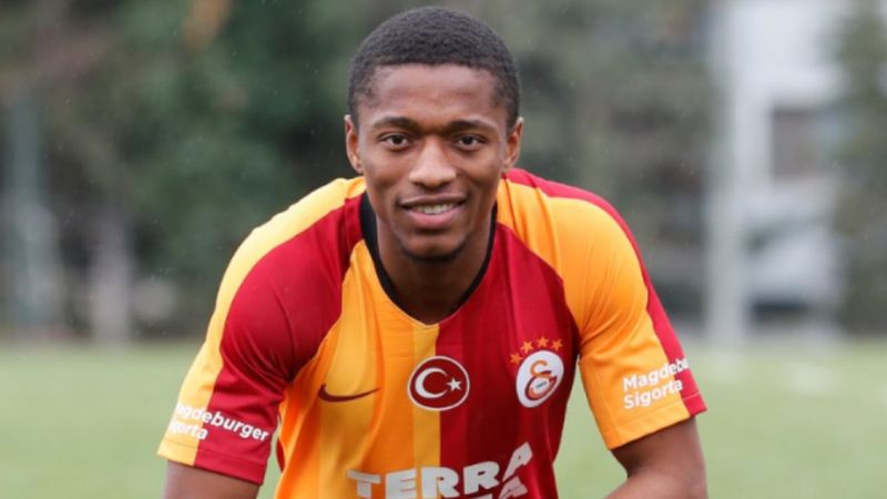 Jesse Sekidika Göztepe'nin hedefinde