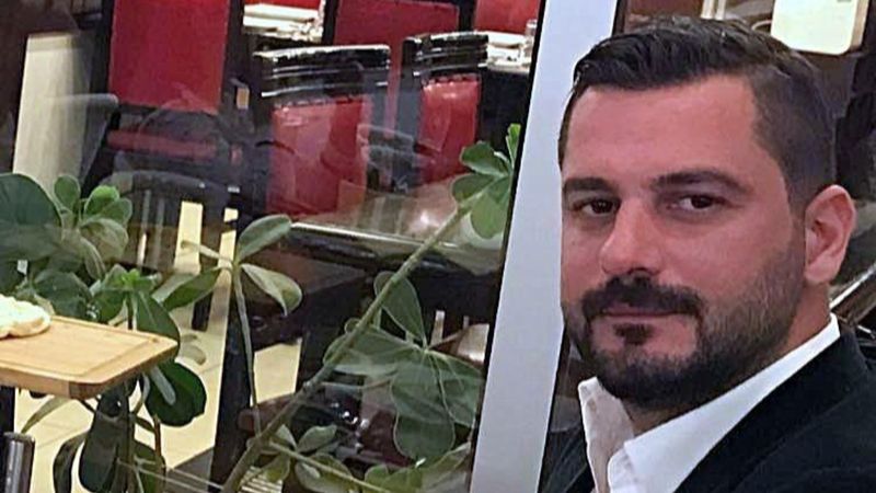 İzmir'de tanınmış iş adamı evinde ölü bulundu