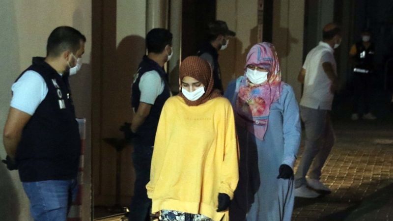 12 ilde FETÖ'nün kadın yapılanmasına yönelik operasyon