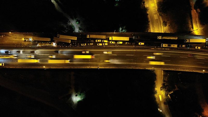 Kocaeli'de 28 aracın karıştığı zincirleme kaza meydana geldi