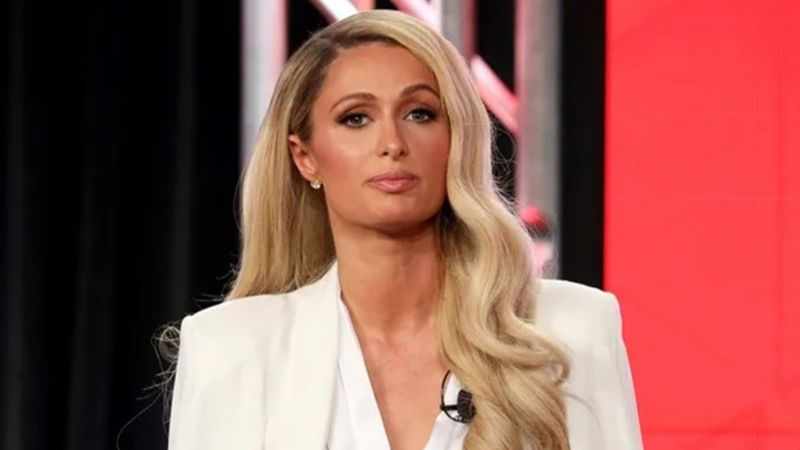 Paris Hilton, Burak Deniz'i beğendi