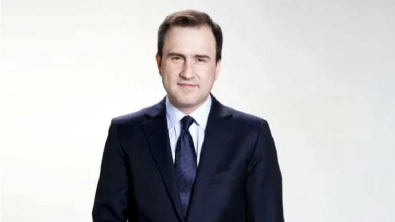 FOX TV'nin yeni yüzü Selçuk Tepeli kimdir? Selçuk Tepeli daha önce nerelerde çalıştı? Selçuk Tepeli'nin hayatı