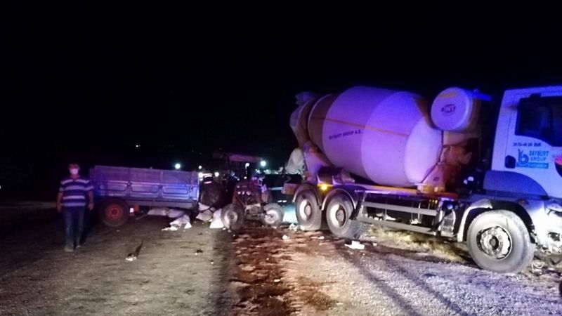 Manisa'da bir kişi çaldığı traktörle kaza yaptı